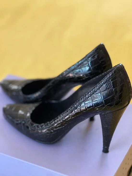 Prada Black Croc-Embossed Patent Leather Pointed Pumps - Picture 5 of 7